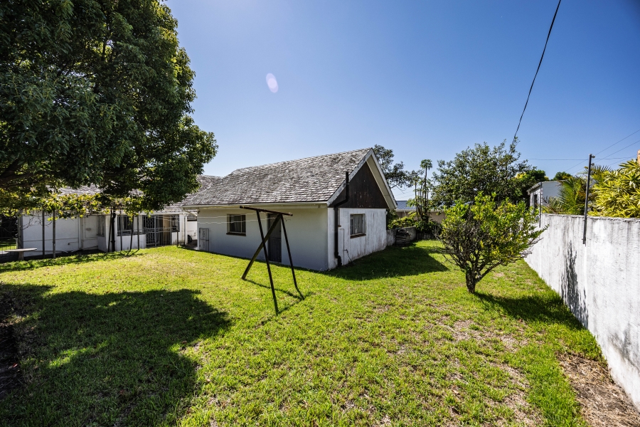 4 Bedroom Property for Sale in Berea Eastern Cape